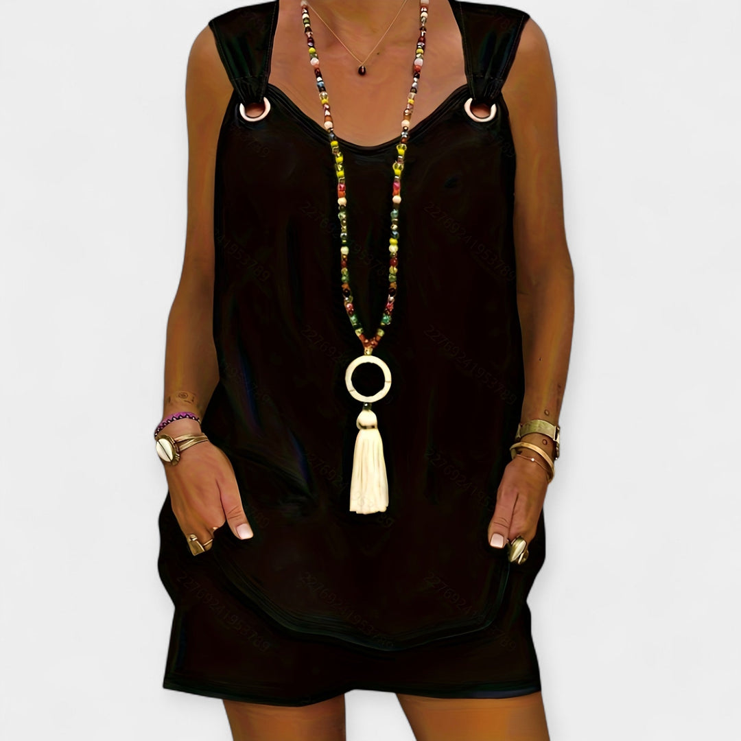 Petra - Sada bezrukávé blůzy se šortkami