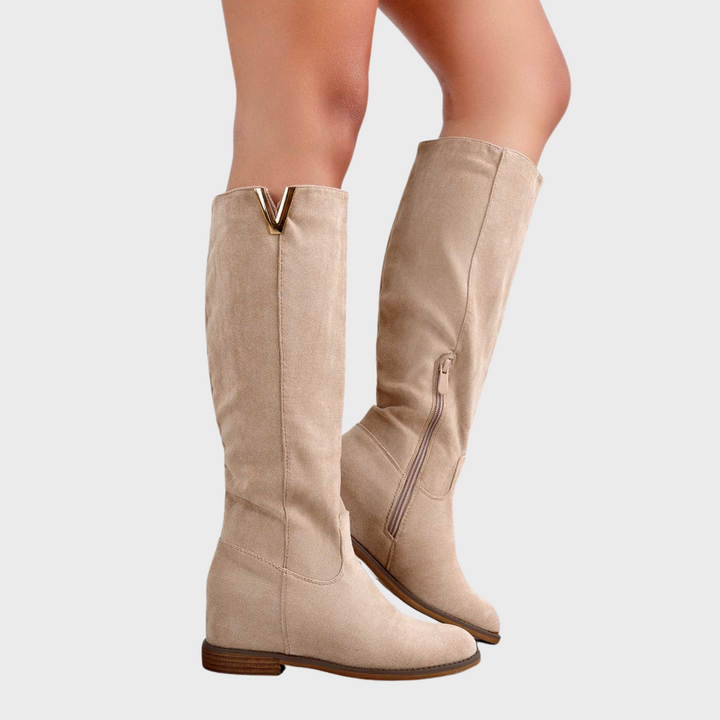 Kafka | Lenka – Elegantní kotníkové boty s vnitřním klínem