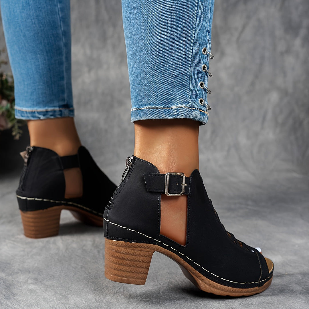 Nessa | Sandály s mřížkovým podpatkem