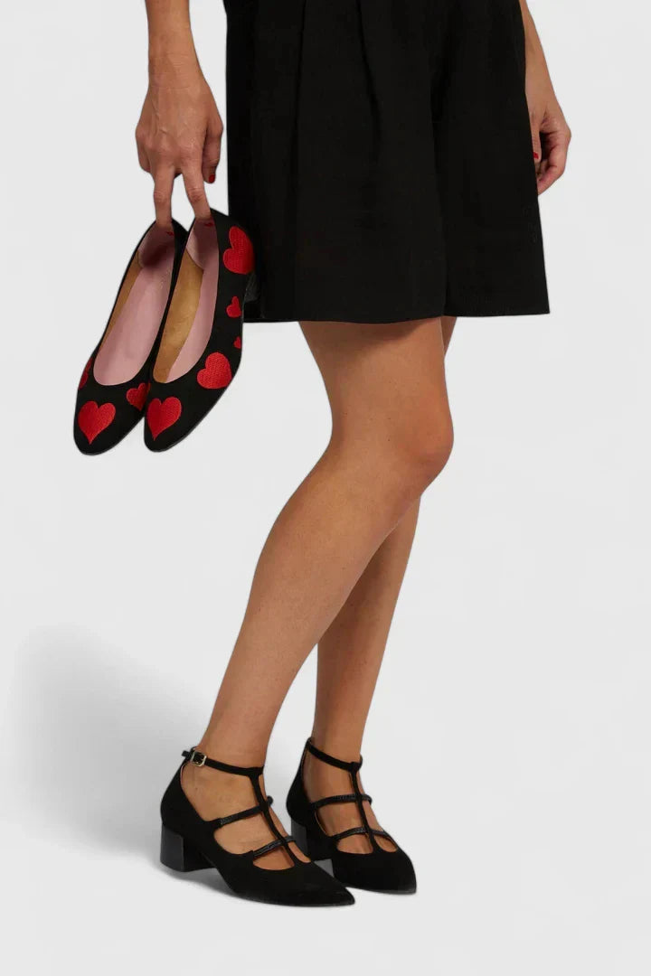 Irena – Lodičky s Popruhy a Silným Podpatkem