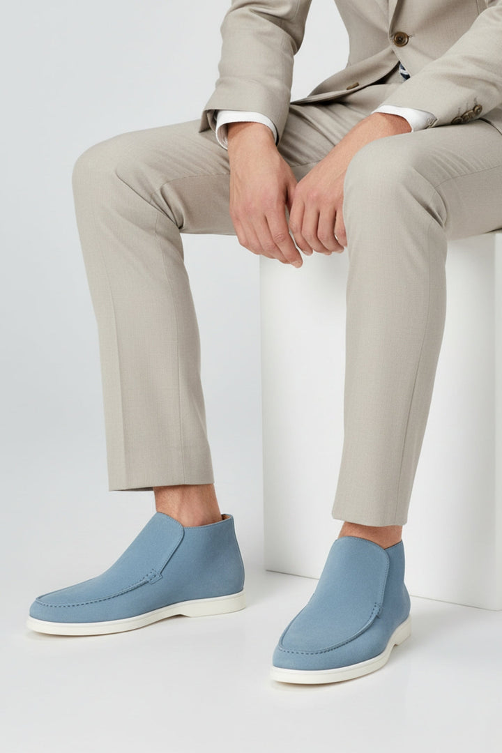 Lukáš – Světle modré