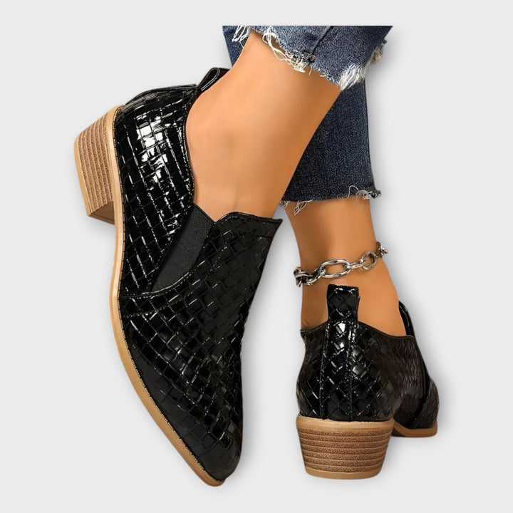 Veronika – Elegantní Slip-On Boty s Nízkým Podpatkem