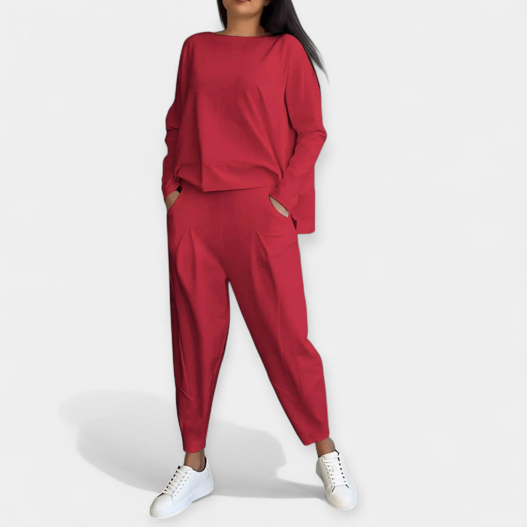 Sára - Dámský minimalistický volnočasový komplet 